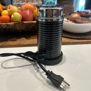 Nespresso milk frother